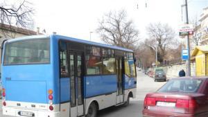 Пускат допълнителни автобуси за Задушница
