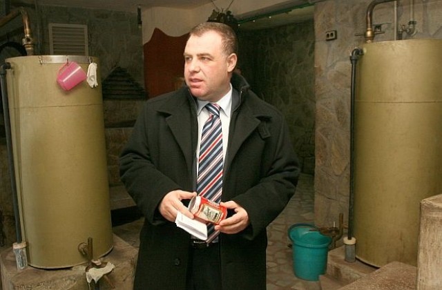 Защитата на ракията: закъснял ход, PR или борба за по-нисък акциз...