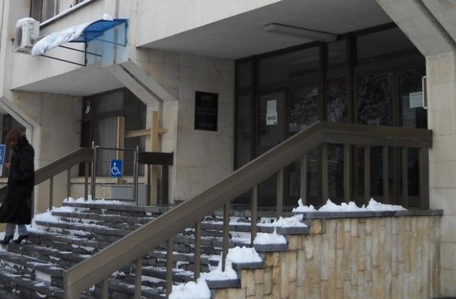 Крадец отмъкна лек автомобил, поднесен му на тепсия