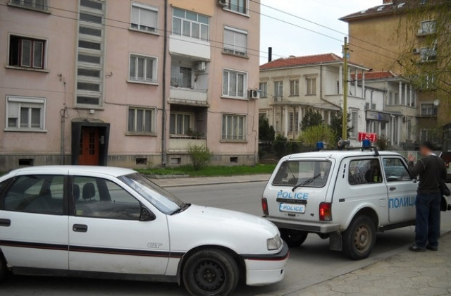 Хванаха трима да карат пияни