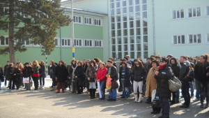 По шест парелки след 7 клас ще правят в ПМГ