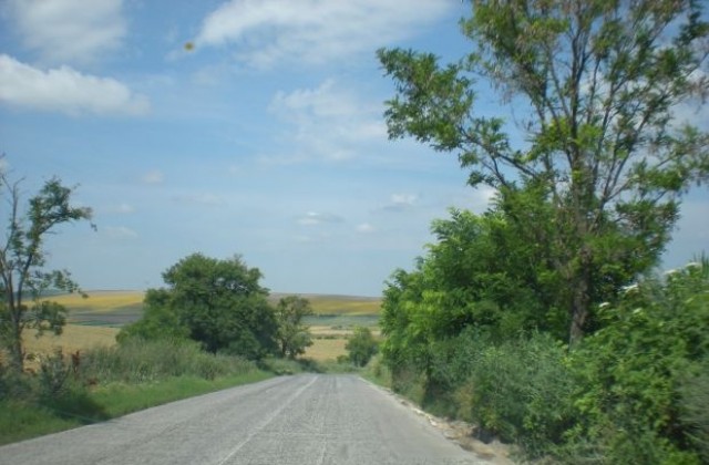 Пътищата сухи, видимостта нормална