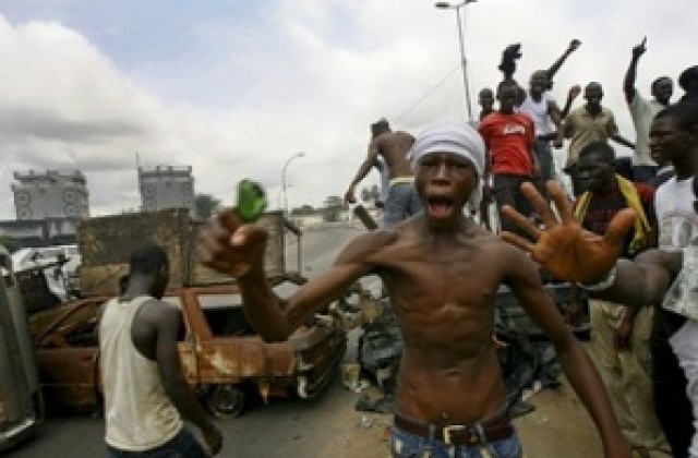 Протест срещу президента в Кот д'Ивоар взе човешки жертви