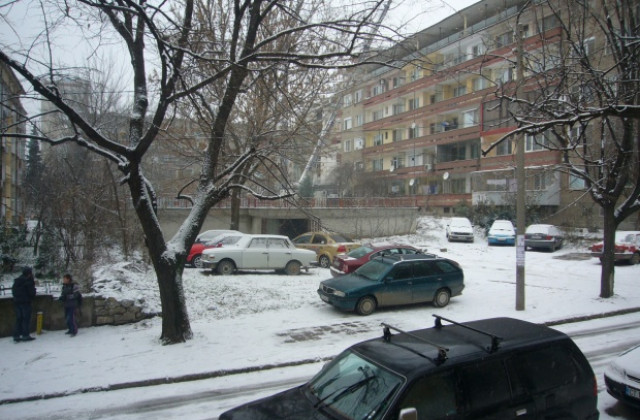 Облачно и снежно