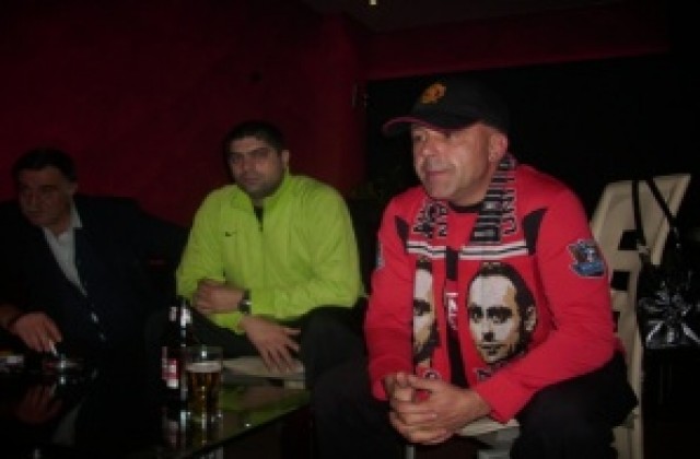 Направиха филм за Манчестър от Свищов