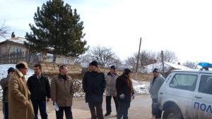 Прибраха колата на незаконен таксиджия