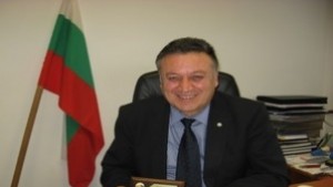 Анонимни заплахи за кмета на Царево