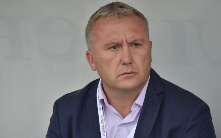 18-годишен защитник попадна в групата на Ботев за мача с Нефтохимик