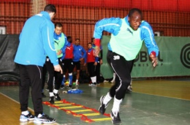 Койта отпада за Левски, Велков отстранил Хайри