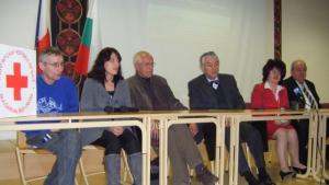270 000 българи подпомогнати с храни от БЧК програмата продължава