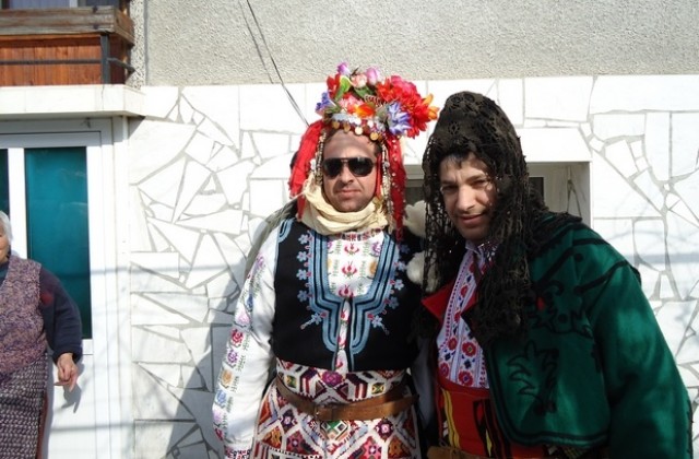 Кукери от Стралджа с награда от Фестивала на маскарадните игри в Стара Загора