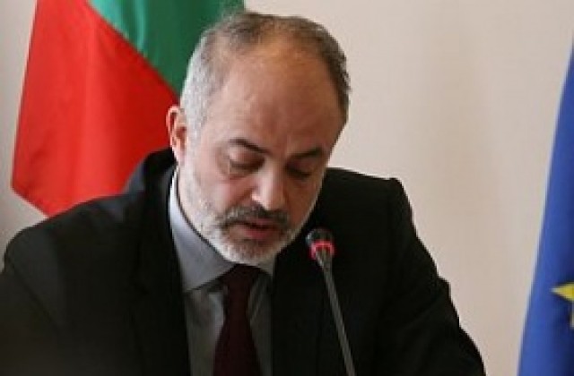 Намелели са безработните младежи спрямо миналата година