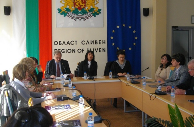 Депутатът Десислава Танева подкрепи проект за социално слаби