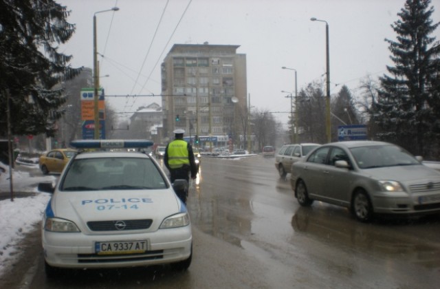 Хванаха пияна жена да шофира
