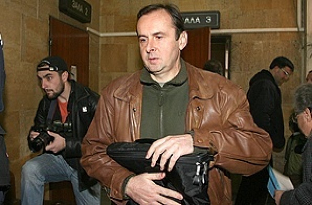 Вдигнаха запора върху сметките и имотите на покойната майка на Топлото