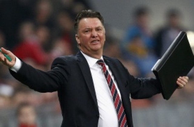 Ван Гаал остава начело на Байерн, въпреки отпадането от Шампионската лига