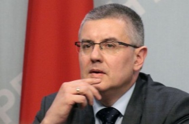 БСП: Каузата на кабинета е ясна – първо магистрали, после заплати