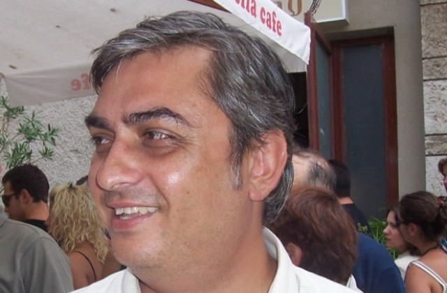 Цирк в Каварна: Официален мач няма да има, защото няма линейка