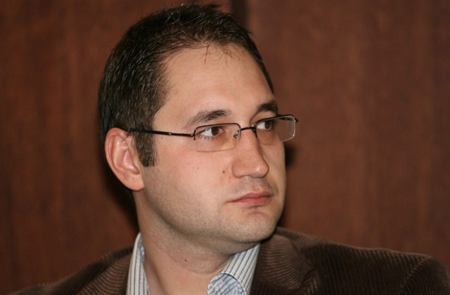 Икономистът Георги Ангелов: 2010-а беше загубена за икономиката ни