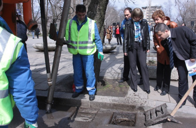 Започна почистването на речните корита в София
