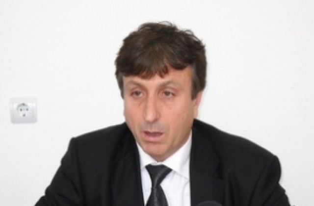 Синият депутат Кирчо Димитров ще пита министър Цветанов за мерките против ромските кражби