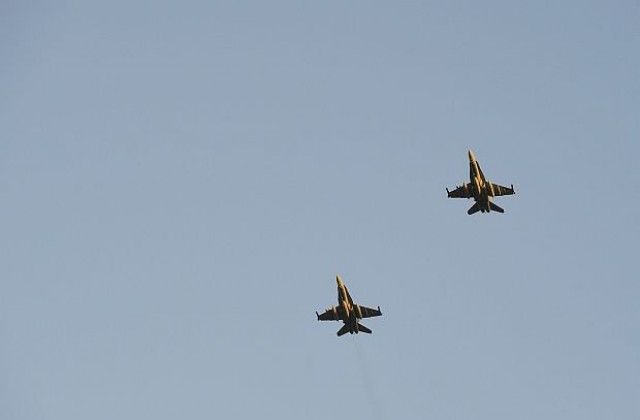 Забранената за полети зона над Либия може да струва на коалицията над 1 млрд. долара