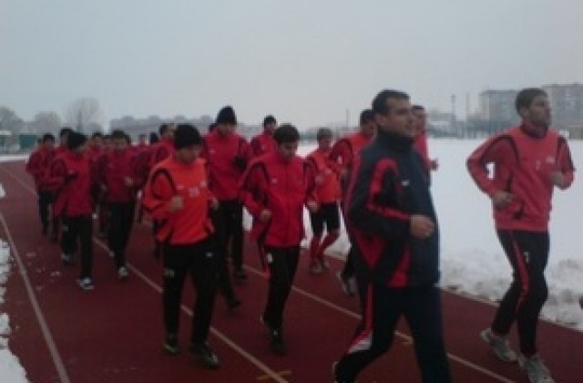 Сливен и Берое играят контрола в паузата