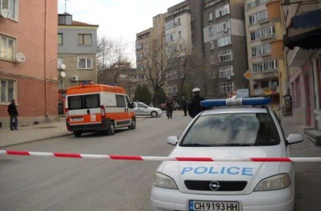 Христо Петров от Нова Загора е похитителят на банковия клон в Сливен