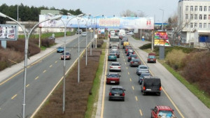 Над 300 коли в протестното автошествие за цените на горивата