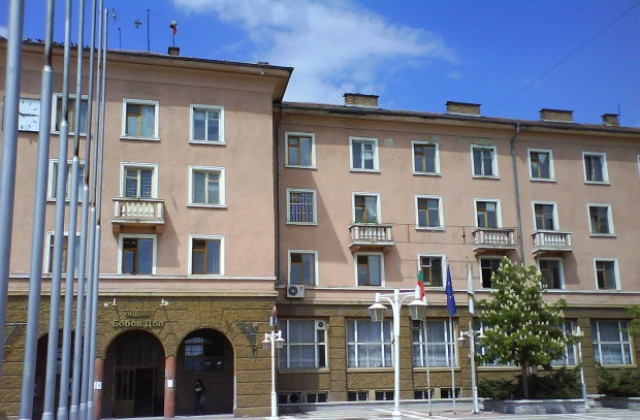 Съветниците в Бобов дол решават за здравеопазването в общината