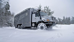 Монголците тръгнаха на лов с Mercedes
