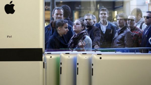Apple показва найновите си iOS и Mac OS