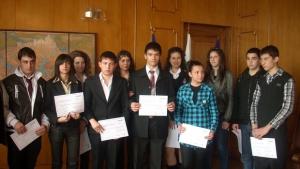 11 великотърновски ученици станаха мениджъри за един ден