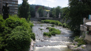 Облачно