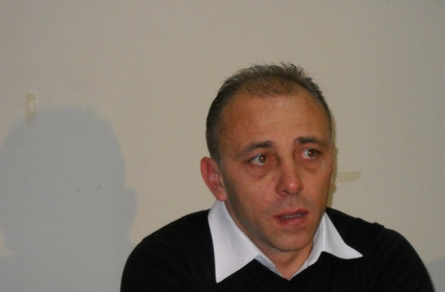 Ил. Илиев очаква труден мач с Локо, беройци без Димитров, Божанов и Тодоров