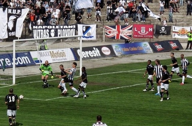 СНИМКИ: Без победител в Пловдив - Локомотив и Славия поделиха по точка