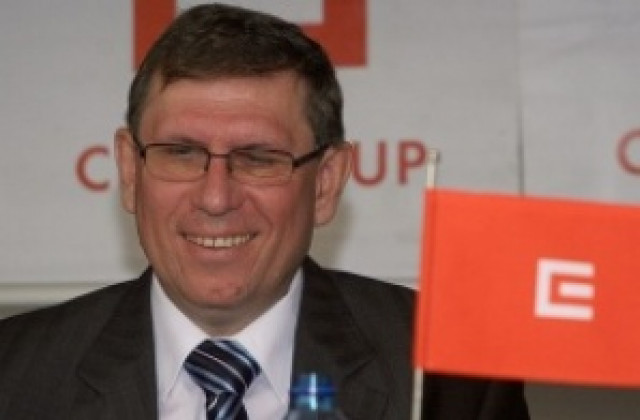 ЧЕЗ иска двойни инвестиции и нова цена на тока