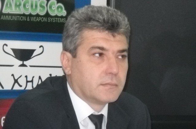 Атака с младежка структура във В. Търново