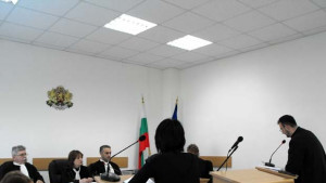Съдът решава до месец да отмени ли две общински наредби