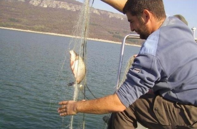 Мъж се удави при риболов