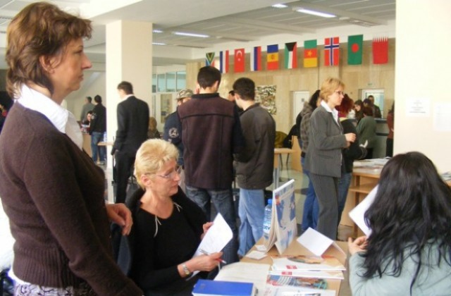 Туристическа трудова борса отваря врати в Добрич