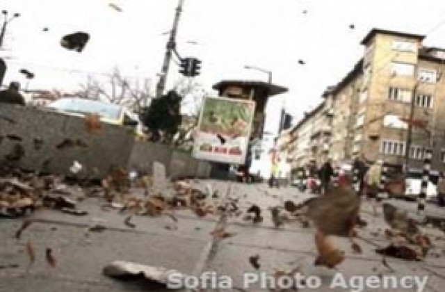 Очаква се усилване на вятъра, предупреждават кметовете да вземат мерки