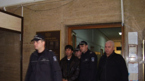 Оставиха в ареста Стоян ПетровКилъра