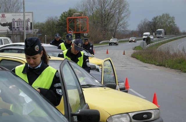 Пътна полиция провери 400 коли за 4 часа по холандски модел