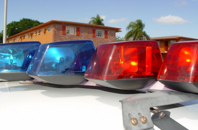 Расте броят на жертвите след стрелба в холандски мол