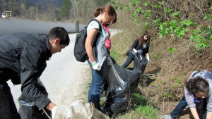 Добър старт за кампанията по почистването във Враца
