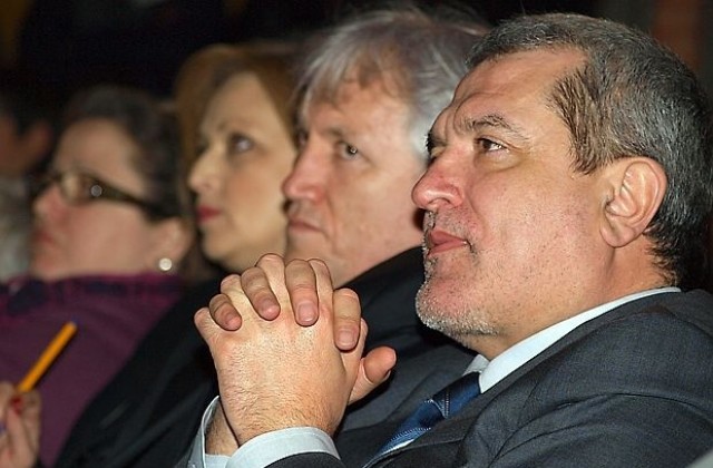 Призоваха Касим Дал да направи нова партия