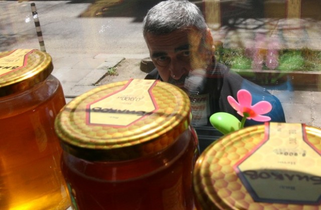 Истинският мед може да бъде разпознат само в лаборатория