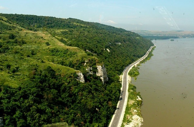 Правят международно учение край Оряхово