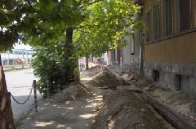 Започват ремонтите по уличната мрежа